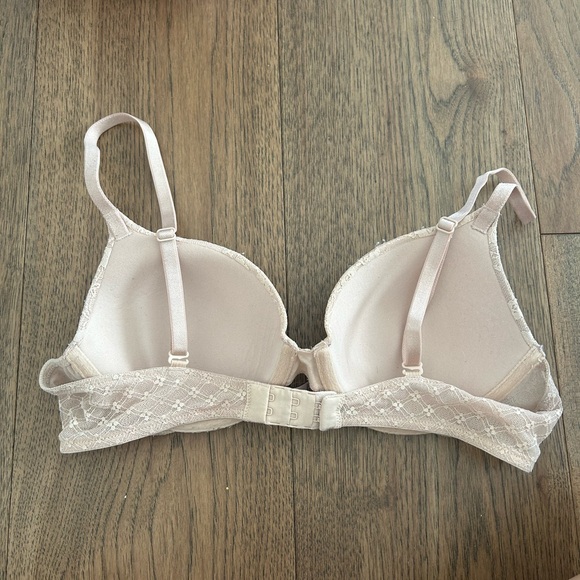 Victorias Secret Lined Perfect Coverage Bra 34B - Picture 2 of 3